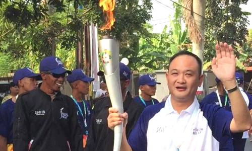 助力18届亚运会, betvlctor网页版登录董事长赵密升在印尼转达亚运圣火!